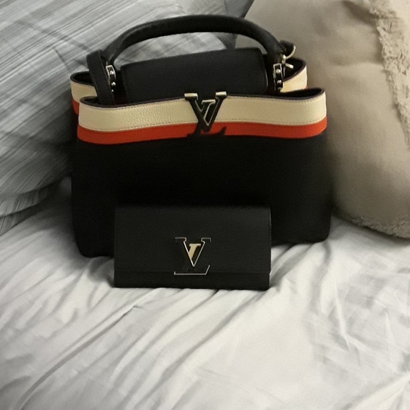 Louis Vuitton wallet - Picture 4 of 4